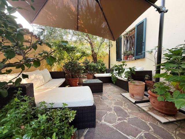 Villetta indipendente in vendita di 156 m² in Via San Dionigi