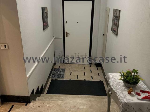 Villetta indipendente in vendita di 156 m² in Via Roma