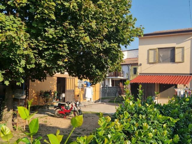 Villetta indipendente in vendita di 157 m² in Via Stradelletta, 2