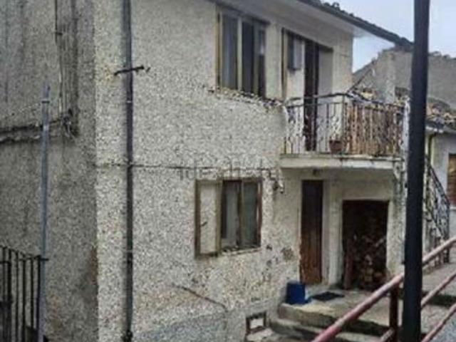 Villetta indipendente in vendita di 157 m² in Via Pastura