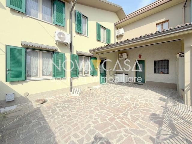 Villetta indipendente in vendita di 157 m² in Via Vittorio Emanuele