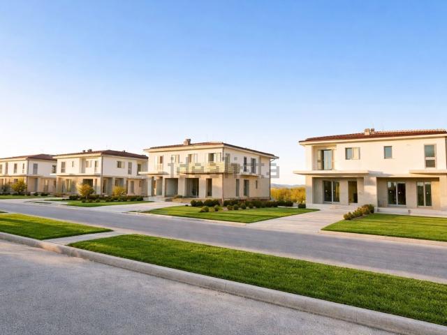 Villetta indipendente in vendita di 158 m² in Via Guido Tarlati, 10