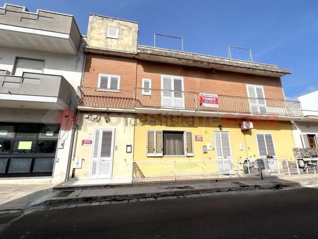 Villetta indipendente in vendita di 158 m² in Via Papa Pio XII