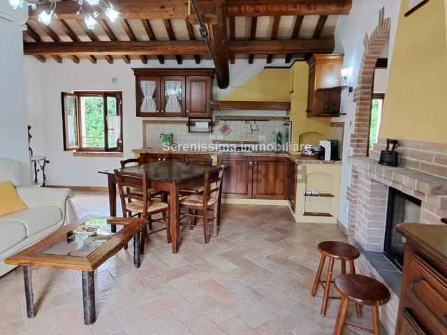 Villetta indipendente in vendita di 159 m² in Via Pontevecchio