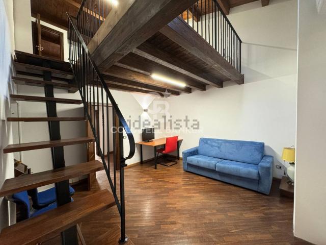 Villetta indipendente in vendita di 159 m² in Via Roma, 87