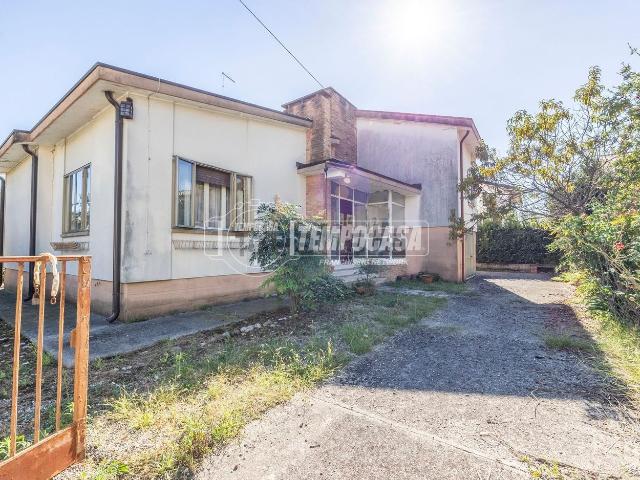Villetta indipendente in vendita di 159 m² in Vicolo Gerolamo Savoldo, 7