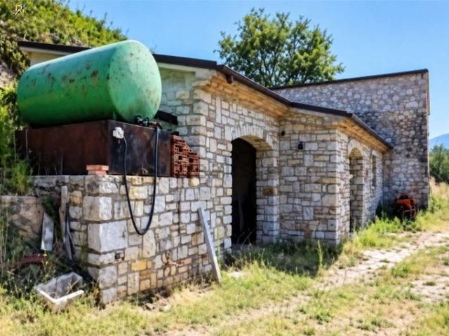 Villetta indipendente in vendita di 159 m² in Contrada Fonte