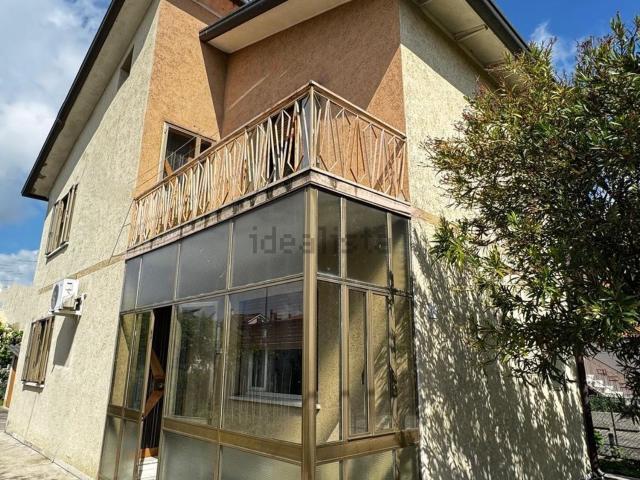 Villetta indipendente in vendita di 160 m²