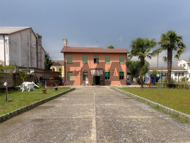 Villetta indipendente in vendita di 160 m²