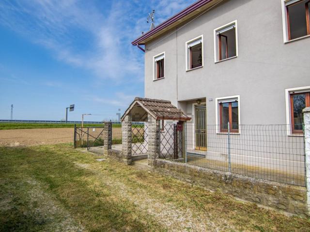 Villetta indipendente in vendita di 160 m²