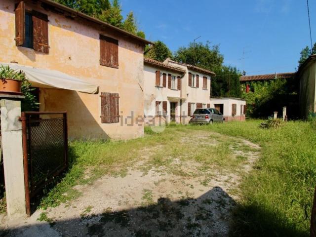 Villetta indipendente in vendita di 160 m² in Via Comunale di Colfrancui