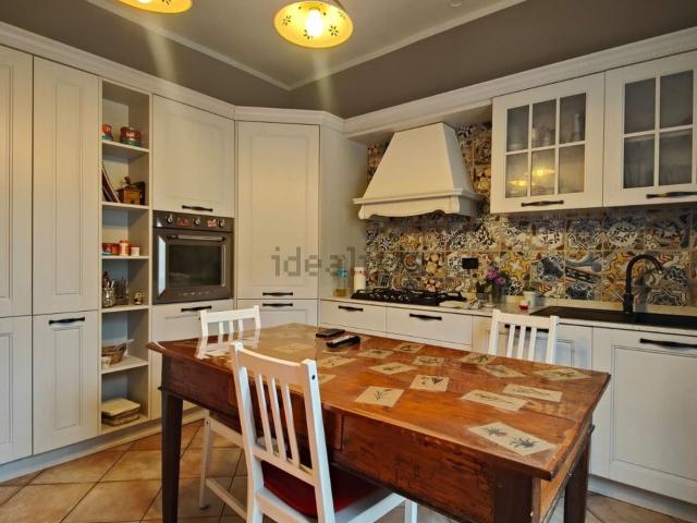 Villetta indipendente in vendita di 160 m² in Via Corte
