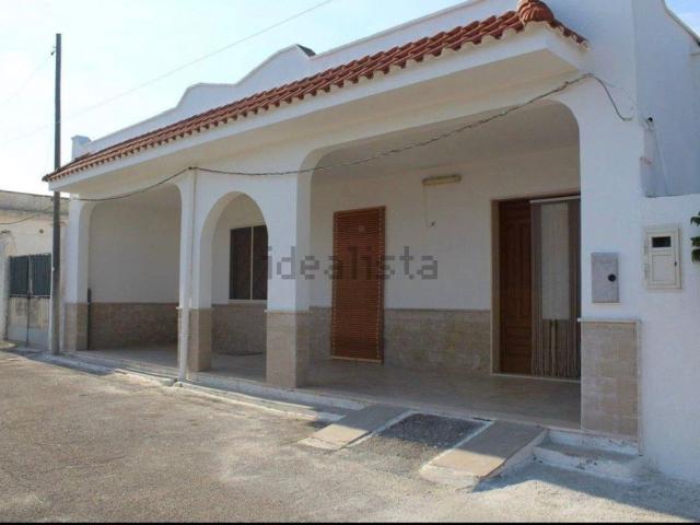 Villetta indipendente in vendita di 160 m² in Via Cagliari, 40