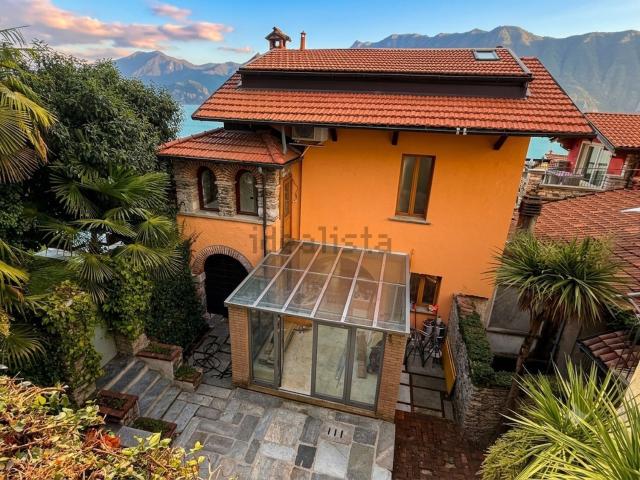 Villetta indipendente in vendita di 160 m² in Via Alessandro Volta, 4