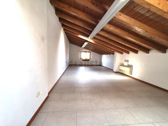 Villetta indipendente in vendita di 160 m² in Via Bacci Peleo