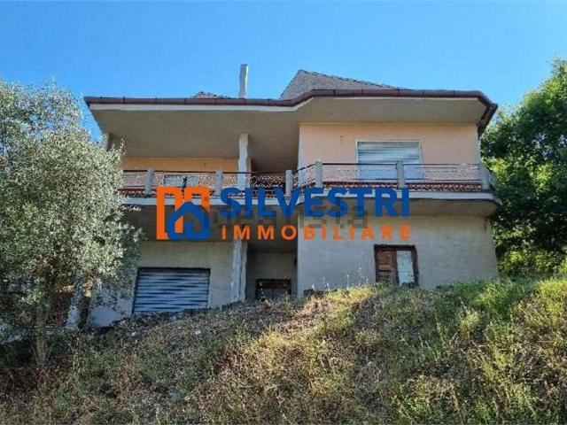 Villetta indipendente in vendita di 160 m² in Via Bivio Pagliara
