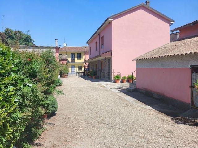 Villetta indipendente in vendita di 160 m² in Via G. Marconi, 13