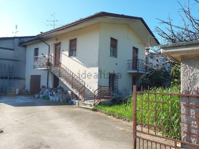 Villetta indipendente in vendita di 160 m² in Via Goito, 17