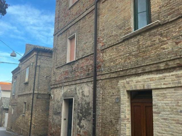 Villetta indipendente in vendita di 160 m² in Via Galileo Galilei