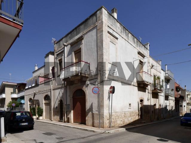 Villetta indipendente in vendita di 160 m² in Via Garibaldi, 17