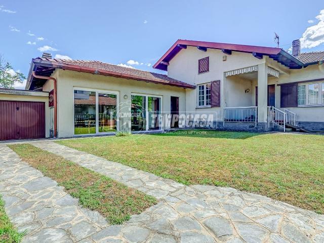 Villetta indipendente in vendita di 160 m² in Via Garzonera
