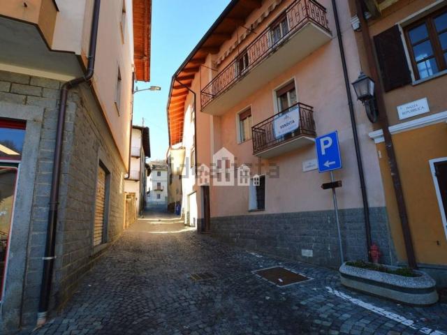 Villetta indipendente in vendita di 160 m² in Via Giuseppe Garibaldi, 2