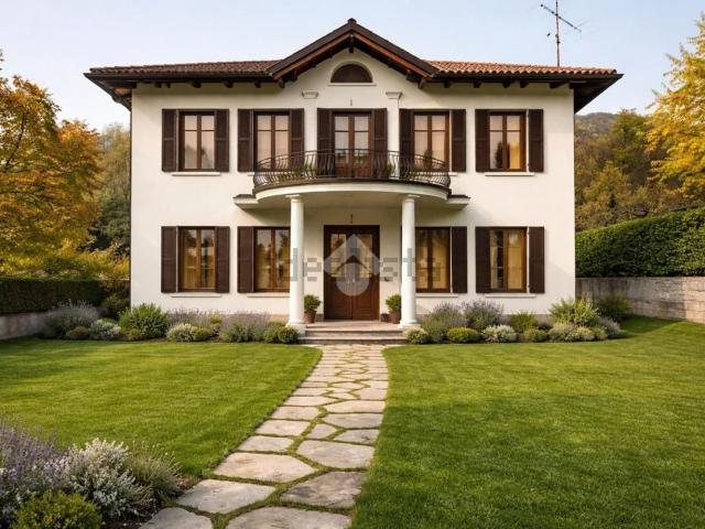 Villetta indipendente in vendita di 160 m² in Via Gravis, 33