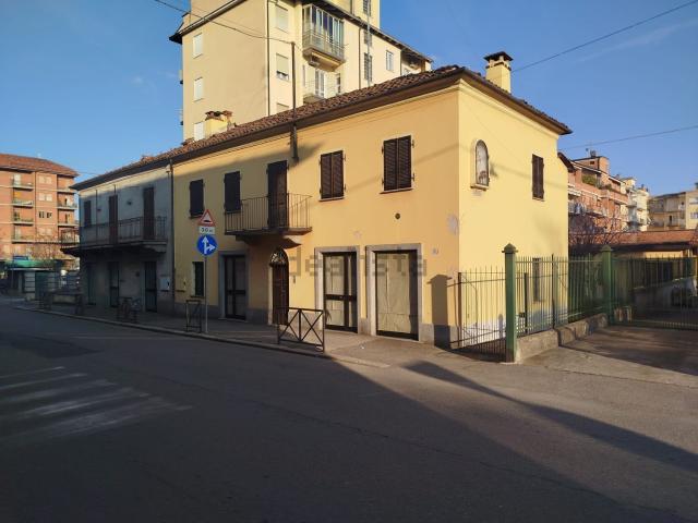 Villetta indipendente in vendita di 160 m² in Via Guglielmo Marconi, 115