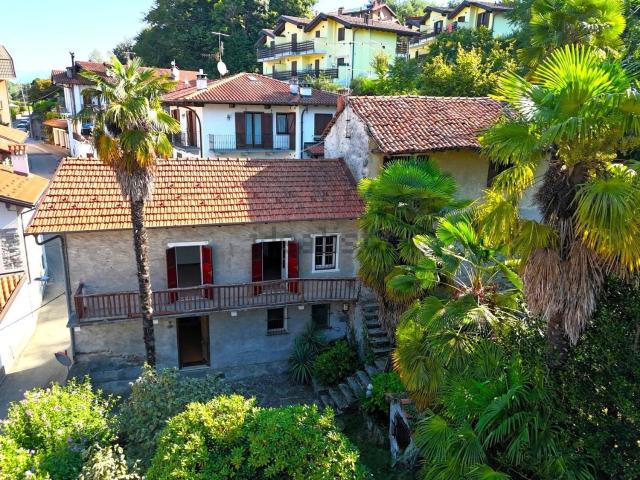Villetta indipendente in vendita di 160 m² in Via Don Grato Falciola