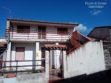 Villetta indipendente in vendita di 160 m² in Via Dante, 11