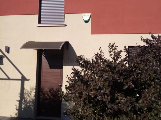 Villetta indipendente in vendita di 160 m² in Via dei Salici, 20