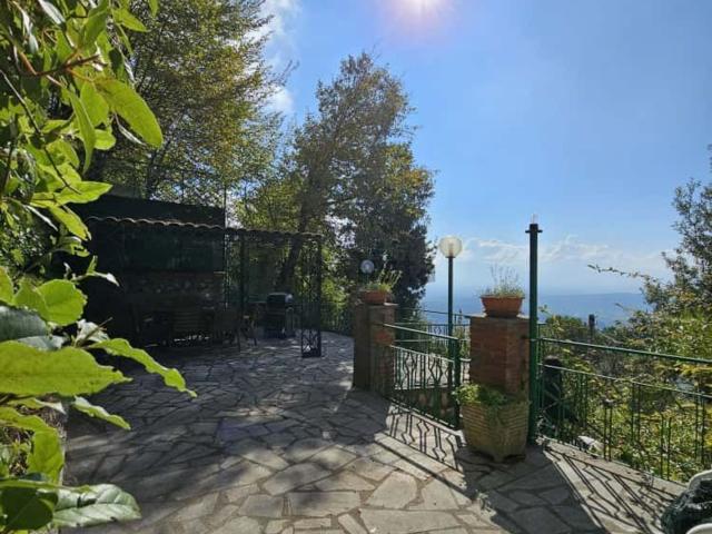 Villetta indipendente in vendita di 160 m² in Via dei Siculi, 3