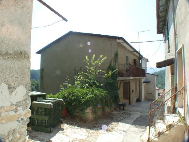 Villetta indipendente in vendita di 160 m² in Via del Colle Tufo Alto, 7