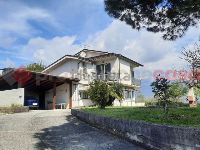 Villetta indipendente in vendita di 160 m² in Via delle Fornaci, 86