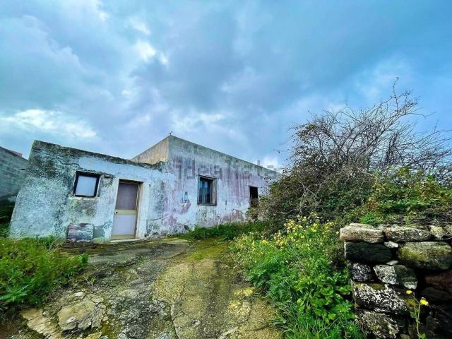 Villetta indipendente in vendita di 160 m² in Via Kazen