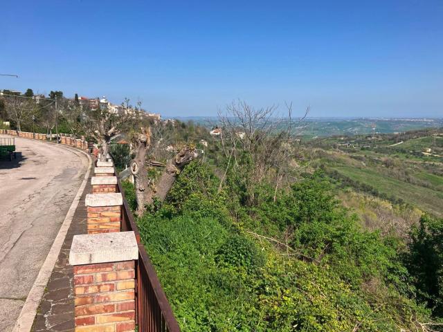 Villetta indipendente in vendita di 160 m² in Via I Vicenne