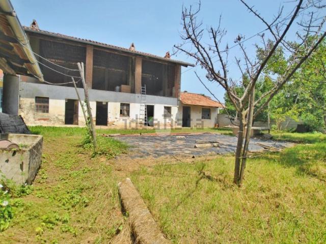 Villetta indipendente in vendita di 160 m² in Via Livorno, 19