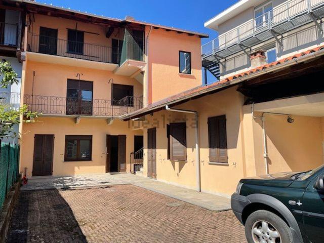 Villetta indipendente in vendita di 160 m² in Via Liberio Miglio