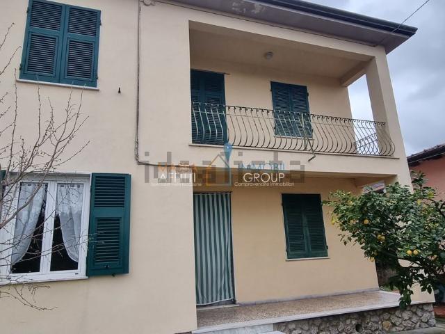 Villetta indipendente in vendita di 160 m² in Via Luigi del Mancino, 20