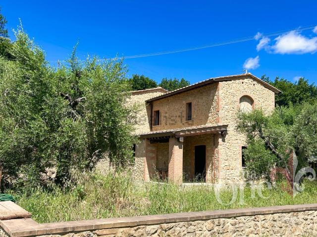 Villetta indipendente in vendita di 160 m² in Via Matteo Damiani, 1