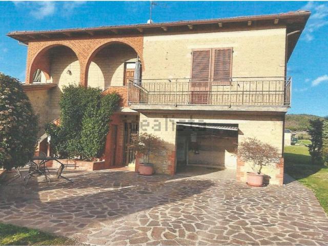 Villetta indipendente in vendita di 160 m² in Via Madonna delle Grazie, 28