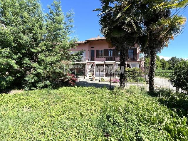 Villetta indipendente in vendita di 160 m² in Via Manifattura