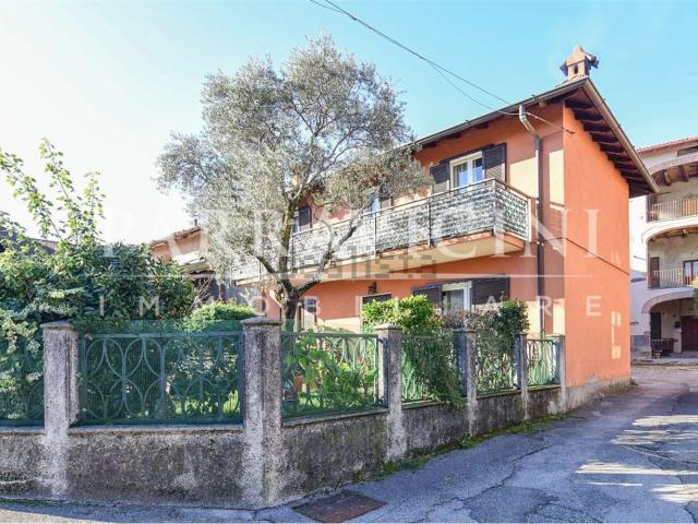 Villetta bifamiliare in vendita di 160 m²