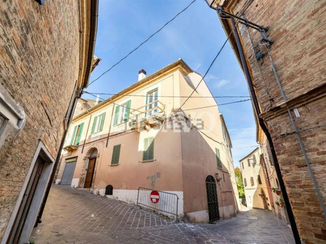 Villetta indipendente in vendita di 160 m² in Via Santa Chiara, 31