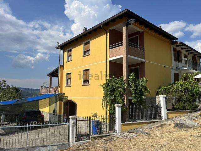 Villetta indipendente in vendita di 160 m² in Via Pontremoli, 49