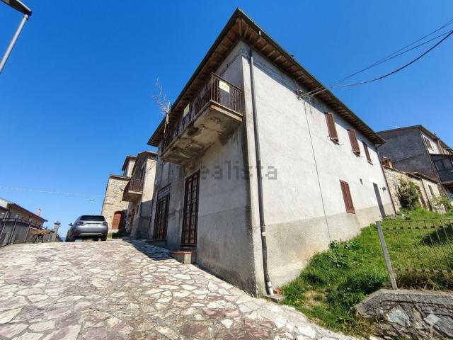 Villetta indipendente in vendita di 160 m² in Via Pasubio