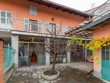 Villetta indipendente in vendita di 160 m² in Via per Casale