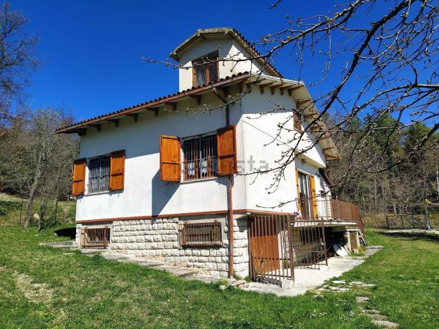 Villetta indipendente in vendita di 160 m² in Via Pietralata
