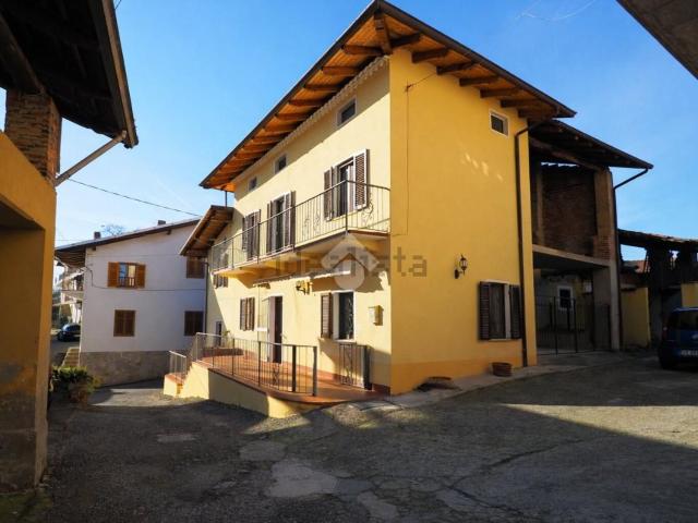 Villetta indipendente in vendita di 160 m² in Via Pietro Micca, 16