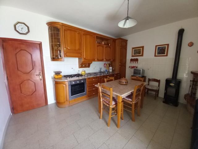 Villetta indipendente in vendita di 160 m² in Via Roma